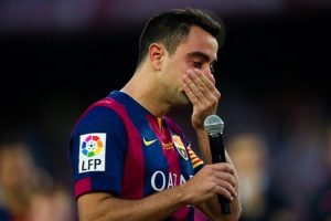 Xavi g&ouml;zyaşları i&ccedil;inde Bar&ccedil;a'ya veda etti!
