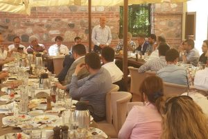 "Yeni T&uuml;rkiye yolunda emin adımlarla y&uuml;r&uuml;yeceğiz"