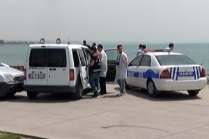 Avcılar'da denizden ceset &ccedil;ıktı