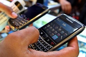 BlackBerry iş&ccedil;i &ccedil;ıkarmaya hazırlanıyor