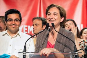 Barcelona ilk kadın belediye başkanını se&ccedil;ti