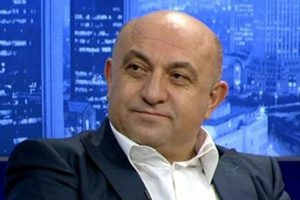 Sinan Engin'den &ccedil;arpıcı iddia!