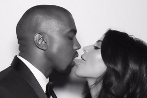 Kim Kardashian ve Kanye'nin birinci yıl kutlaması...