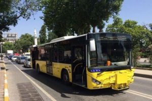 Toplu ulaşımı kullanmak &ouml;zel ara&ccedil;tan yedi kat ucuz