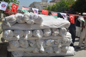 TİKA'dan Afganistan'daki 200 aileye &ccedil;adır