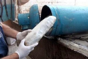 T&uuml;plerin i&ccedil;erisinden 52 kilo esrar &ccedil;ıktı