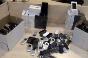 Gaziantep'te 174 adet ka&ccedil;ak cep telefonu ele ge&ccedil;irildi