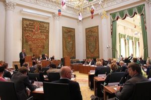 Hollanda'da iktidar senatoda &ccedil;oğunluğu sağlayamadı