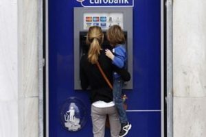 ATM'den &ccedil;ekilen parada kesinti yapılacak!