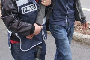 KPSS'de soruları kopyalayan 12 kişi g&ouml;zaltında