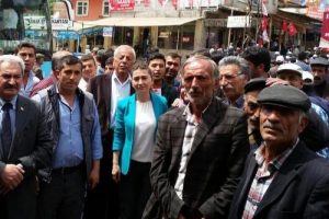 Selvi Kılı&ccedil;daroğlu'ndan CHP adayı Gonca Aytaş'a destek
