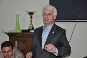 Şahin'den Bursa'da gurbet&ccedil;ilere &ccedil;ağrı