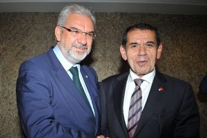 B&ouml;l&uuml;kbaşı ve Dursun &Ouml;zbek'den final ma&ccedil;ı a&ccedil;ıklaması!