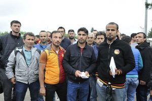 Ford Otosan'da iş&ccedil;ilerin eylemi s&uuml;r&uuml;yor