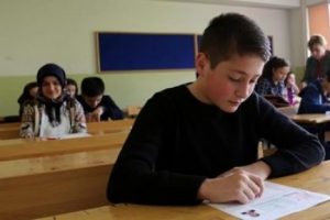 1 milyon 300 bin &ouml;ğrencinin bekleyişi sona eriyor!