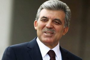 G&uuml;l takibi bıraktı, sosyal medya &ccedil;oştu!