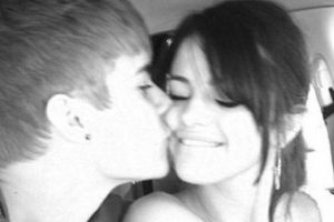 Selena Gomez ile Justin Bieber yeniden...