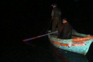 Bursa'da jandarmadan ka&ccedil;ak balık avına ge&ccedil;it yok!