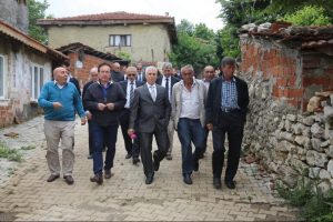 Başkan Bozbey makamını Korubaşı Mahallesi'ne taşıdı