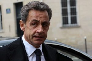 Sarkozy'nin partisi isim değiştirdi