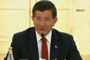 Başbakan Davutoğlu, Kamu İş&ccedil;ileri Toplu İş S&ouml;zleşmesi imza t&ouml;reninde konuştu