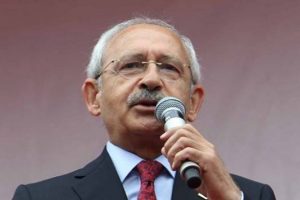 Kılı&ccedil;daroğlu Zonguldak mitinginde konuşuyor