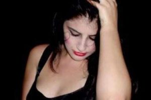 Maral B&uuml;y&uuml;ksara&ccedil; sigarayı bırakmaya karar verdi...