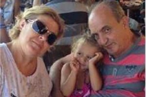 T&uuml;rk iş adamı ve eşi KKTC'de yanarak can verdi
