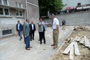 Bursa defterdarlık binasının yerine sosyal alan