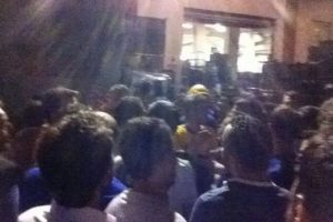 Bursa'da emek&ccedil;iler bir fabrikada daha &uuml;retimi durdurdu!