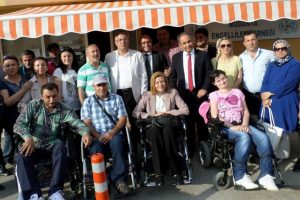 Karaburun'dan Mudanya Engelliler Derneği ziyareti