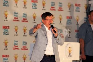 Muhalefet ve paralel yapıya y&uuml;klendi