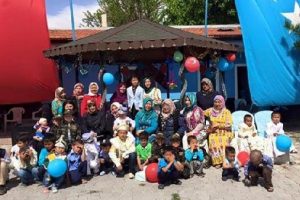 &Ccedil;in'den ka&ccedil;an Uygur T&uuml;rk&uuml; &ccedil;ocuklar s&uuml;nnet oldu