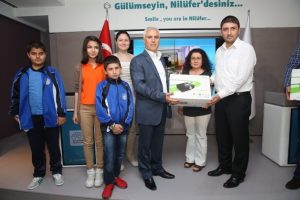 Nil&uuml;ferli &ouml;ğrenciler 11 milyar litre suyu kurtardı!
