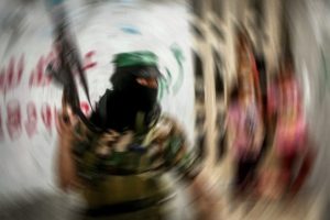 Mısır Hamas'ı ter&ouml;r &ouml;rg&uuml;t&uuml; listesinden &ccedil;ıkardı