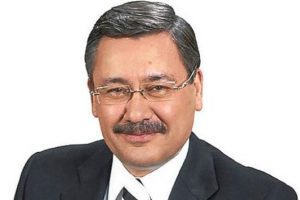 Se&ccedil;im bitti, G&ouml;zler B&uuml;lent Arın&ccedil;'ta