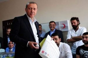 Uzmanlar se&ccedil;imlerin T&uuml;rk dış politikasına etkilerini yorumladı