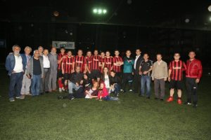 Nil&uuml;fer'de 'Y&uuml;z&uuml;nc&uuml; Yıl Turnuvası' S&uuml;per Lig'i aratmadı!