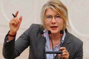 Emine Ülker Tarhan'dan ilk yorum 