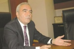 Adaylıktan &ccedil;ekilmekten son anda vazge&ccedil;ti ama Meclis dışında kaldı