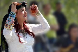Emel &Ouml;rg&uuml;n'&uuml;n yeni alb&uuml;m&uuml; Bursa'da g&ouml;r&uuml;c&uuml;ye &ccedil;ıkacak