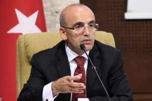 İlk &ccedil;eyrek b&uuml;y&uuml;me rakamlarını yorumladı