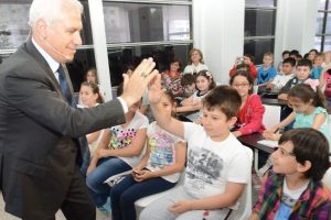 Başkan Bozbey'den gen&ccedil;lere geri d&ouml;n&uuml;ş&uuml;m &ouml;devi