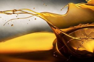 OPEC'in Mayıs ayı petrol &uuml;retimi 3 yılın rekorunu kırdı