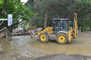Bursa Fidyekızık'ta yaralar sarılıyor