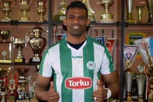Dossa Junior Torku Konyaspor'da