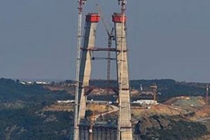 3. k&ouml;pr&uuml;n&uuml;n iki bağlantı yolu iptal