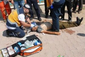Boğulmak &uuml;zere olan &ccedil;ocukları kurtarırken &ouml;l&uuml;yordu