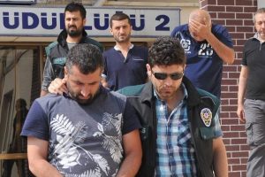 Bursa'da zehir tacirleri tutuklandı!