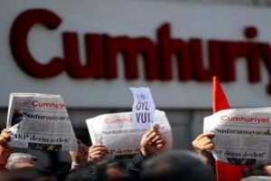 Cumhuriyet'in son 'MİT TIR'ları' haberine de erişim yasağı geldi
